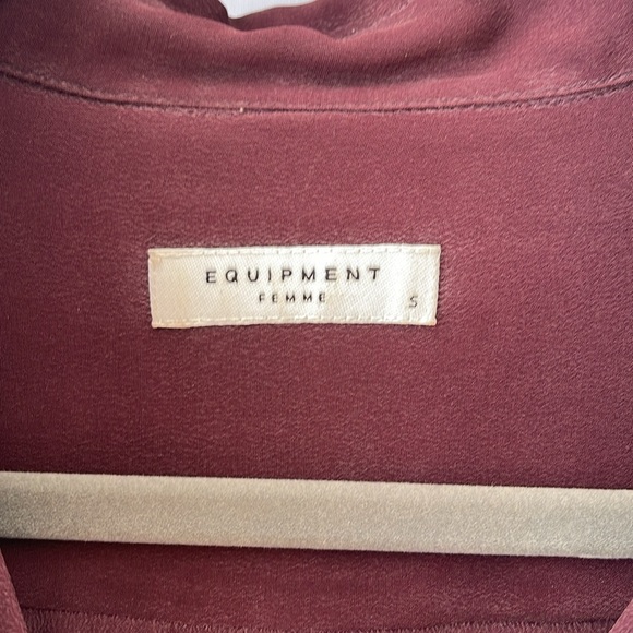 Equipment Slim Signature Blouse - Picture 2 of 3